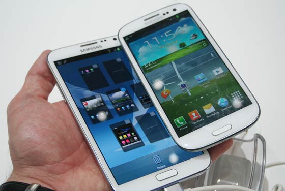 Here's some news for Samsung's Galaxy Note series fans. According to a news report in Korea Times, Samsung will include an OLED screen measuring 6.3-inch in Galaxy Note III, a massive increase from Note II's 5.5-inch display. 
