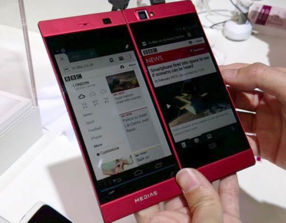 Nec Medias W Dual Screen Android Phone Demoed At Mwc Android News Hexus Net