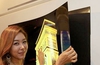 LG Display shows off 1mm thick 55-inch OLED TV