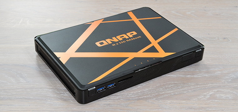 QNAP TBS-453A M.2 SSD NASbook 0TB NAS-server (TBS-453A-8G)