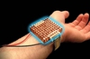 Thermoelectric wristband could reduce your air con/heating bills