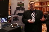 Mad Catz  L.Y.N.X. 9 controller hands-on
