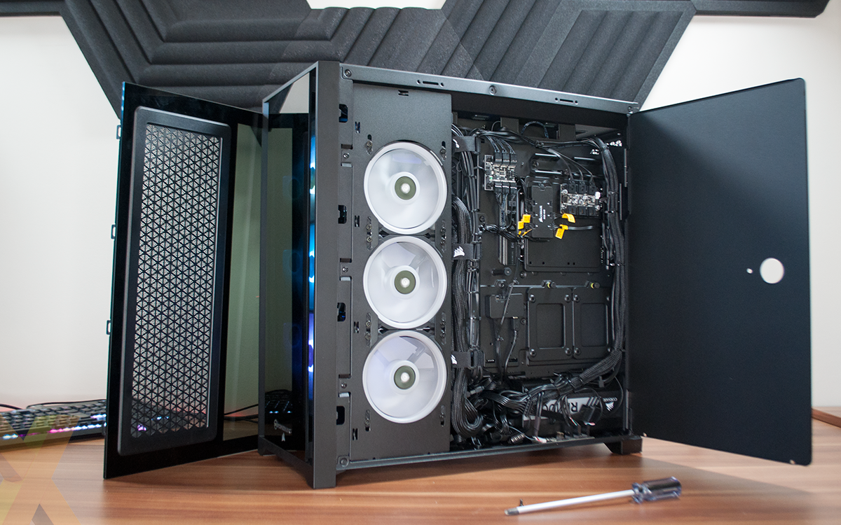 PCSPECIALIST - Corsair Case